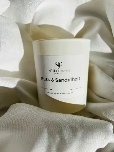 *Winteredition* Duftkerze Musk & Sandelholz